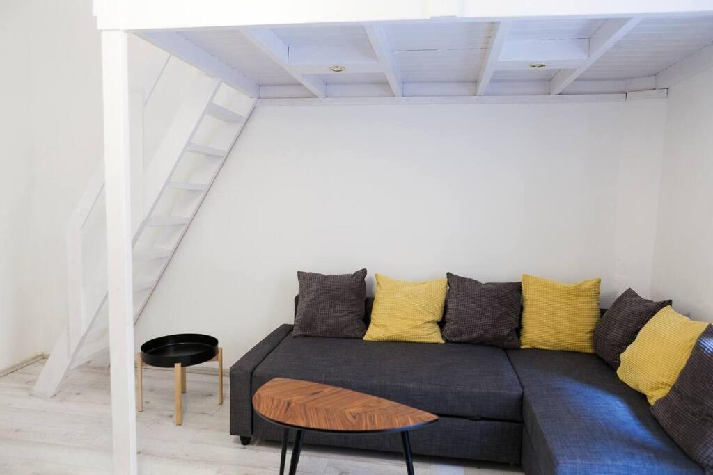 Central 30M2 A/C Apartment, 3 Min From Ny Cafe Budapest Ngoại thất bức ảnh