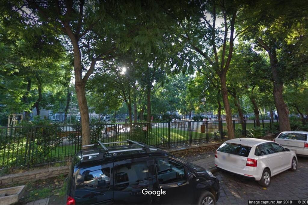 Central 30M2 A/C Apartment, 3 Min From Ny Cafe Budapest Ngoại thất bức ảnh